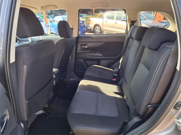 2017 Mitsubishi Outlander Wagon ZK MY17 LS image