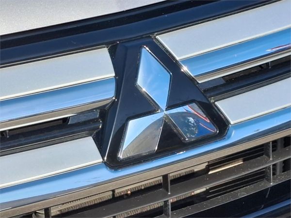 2017 Mitsubishi Outlander Wagon ZK MY17 LS image
