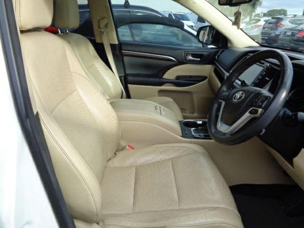 2014 Toyota Kluger WAGON GRANDE  image