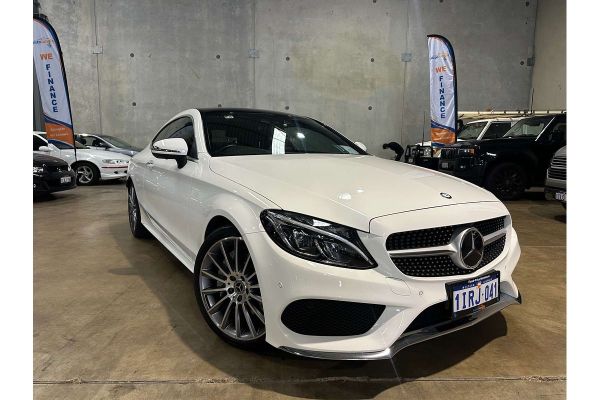 2017 Mercedes-Benz C-Class C300 C205 image