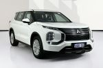 Image for 2022 Mitsubishi Outlander ZM ES
