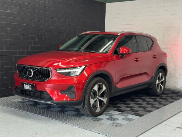 2022 Volvo XC40 XZ MY23 Plus B4 image