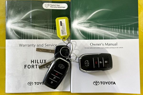 2024 Toyota Hilux GUN126R GR Sport image