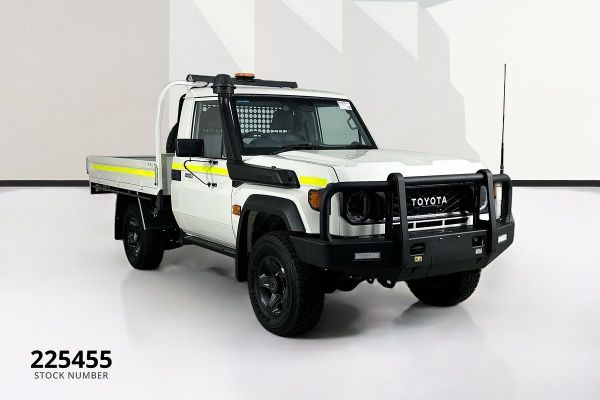 2024 Toyota Landcruiser GDJL79R GX image