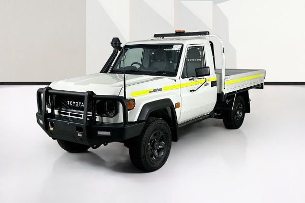 2024 Toyota Landcruiser GDJL79R GX image