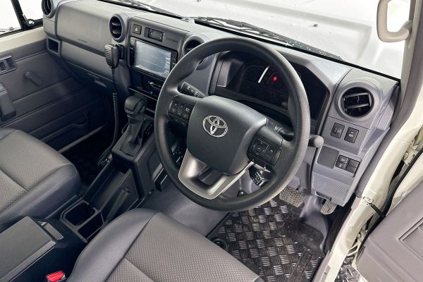 2024 Toyota Landcruiser GDJL79R GX image