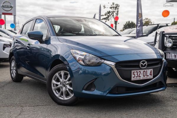 2017 Mazda 2 Maxx DJ Series Manual image