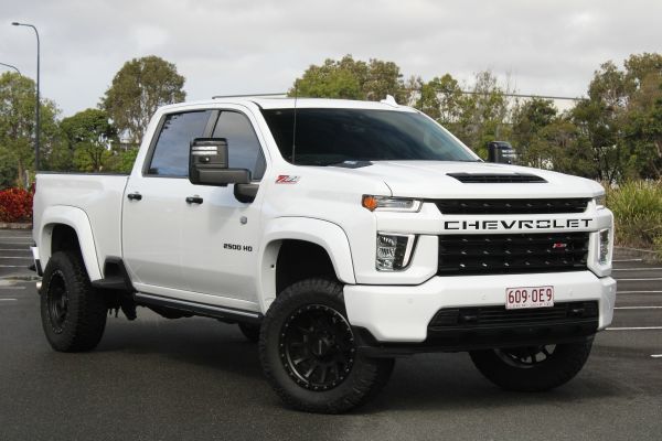 2023 Chevrolet Silverado T1 HD LTZ Premium image