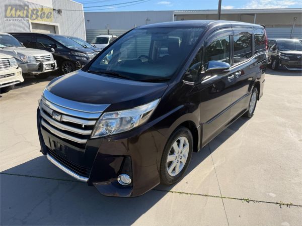 2015 Toyota Noah Wagon ZRR80W 2.0l image