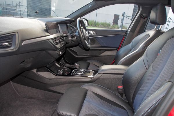 2020 BMW 1 Series F40 118i M Sport image