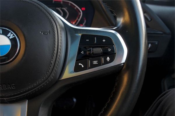 2020 BMW 1 Series F40 118i M Sport image