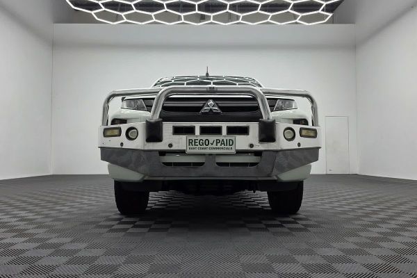 2019 Mitsubishi Triton GLX ADAS MR Rear Wheel Drive image