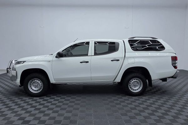 2019 Mitsubishi Triton GLX ADAS MR Rear Wheel Drive image
