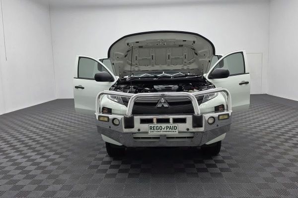 2019 Mitsubishi Triton GLX ADAS MR Rear Wheel Drive image