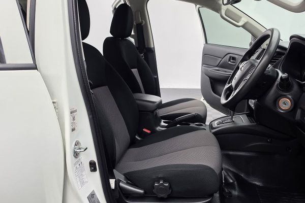 2019 Mitsubishi Triton GLX ADAS MR Rear Wheel Drive image