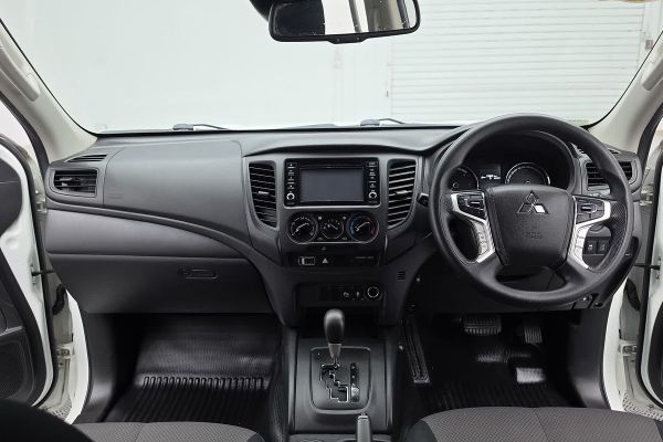 2019 Mitsubishi Triton GLX ADAS MR Rear Wheel Drive image