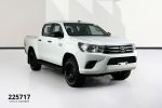 Image for 2017 Toyota HILUX SR (4x4) GUN126R MY17 4X4