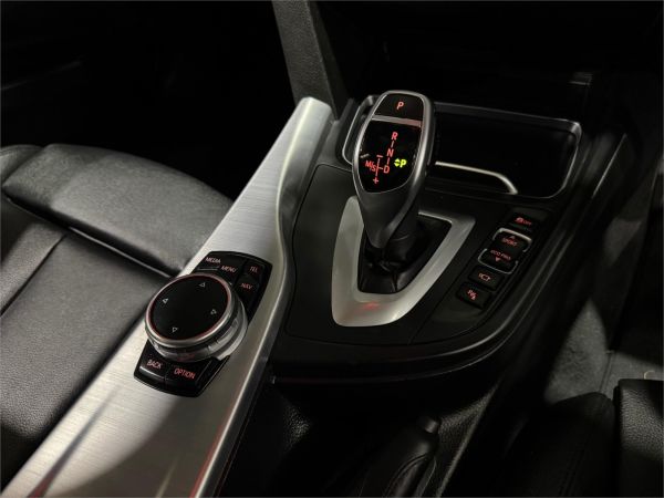 2015 BMW 3 Series Sedan F30 LCI 330i Sport Line image