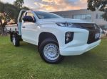 Image for 2019 Mitsubishi Triton MR GLX