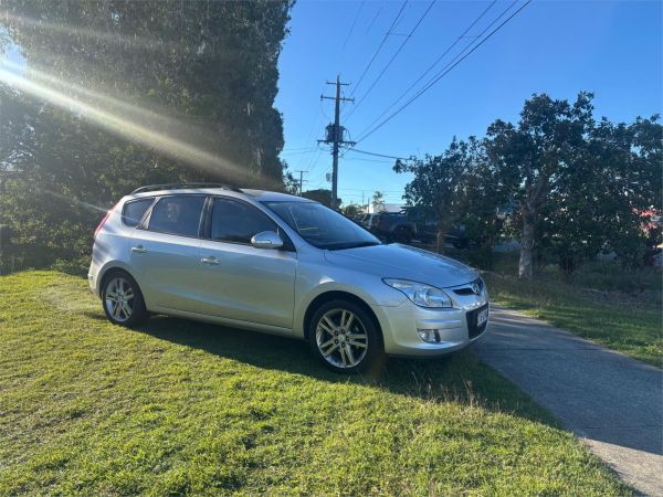 2010 HYUNDAI i30 4D WAGON FD MY11 cw TROPHY image