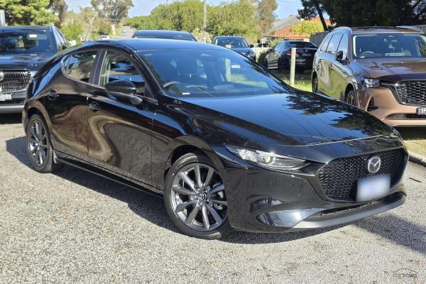 2025 Mazda 3 BP G20 Evolve image