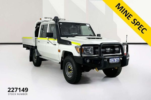 2023 Toyota Landcruiser VDJL79R Workmate image