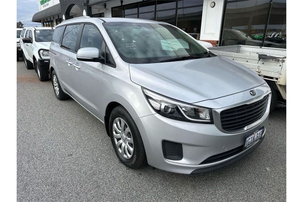 2017 Kia Carnival S YP image
