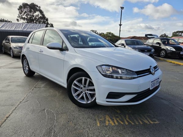 2018 Volkswagen Golf 7.5 MY18 110TSI White 6 Speed Manual Hatchback image