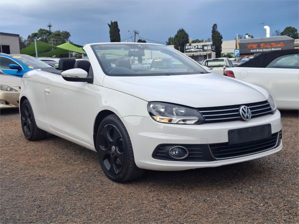 2011 Volkswagen Eos Convertible 1F MY11 103TDI image