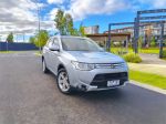 Image for 2014 MITSUBISHI OUTLANDER 4D WAGON ZJ MY14.5 ES (4x2)