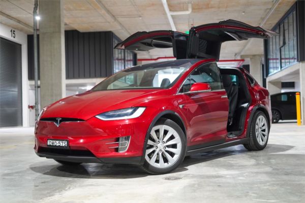 2018 Tesla Model X Wagon 75D image