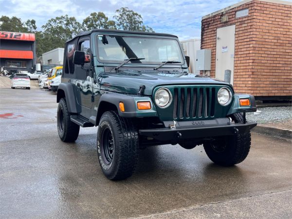 2001 JEEP WRANGLER 2D SOFTTOP TJ SPORT (4x4) image