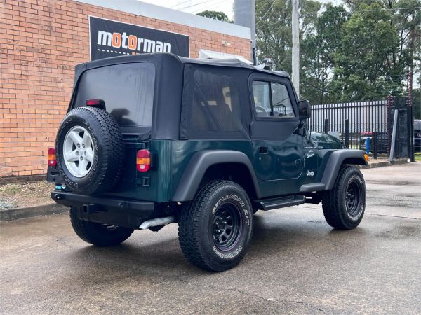 2001 JEEP WRANGLER 2D SOFTTOP TJ SPORT (4x4) image