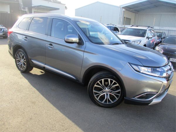 2016 Mitsubishi Outlander Wagon ZK MY16 XLS image
