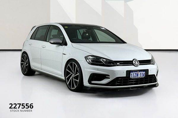 2019 Volkswagen Golf MK VII R image