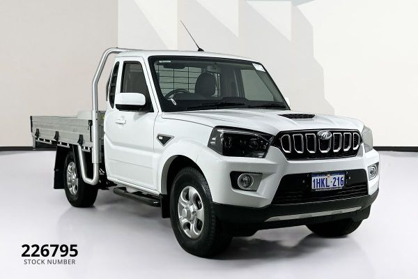 2022 Mahindra PIK-UP  S10+ image