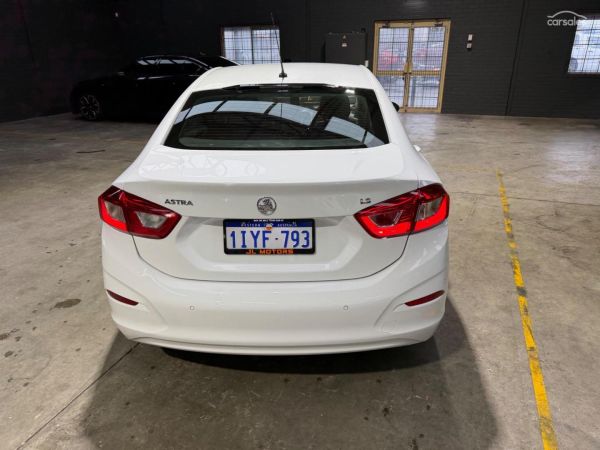 2018 Holden Astra LS BL Auto MY18 image