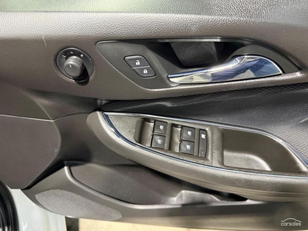 2018 Holden Astra LS BL Auto MY18 image