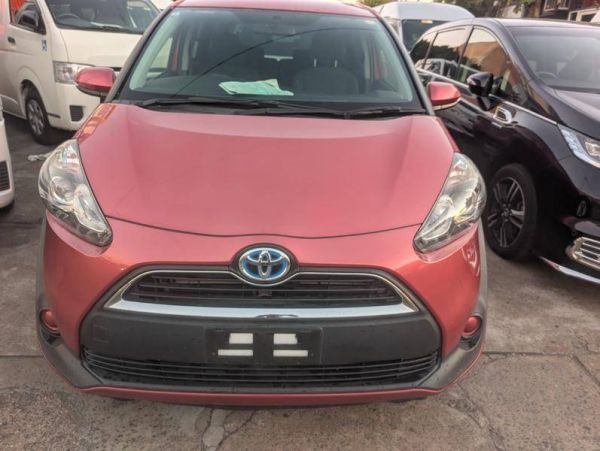2016 TOYOTA SIENTA (HYBRID) G image