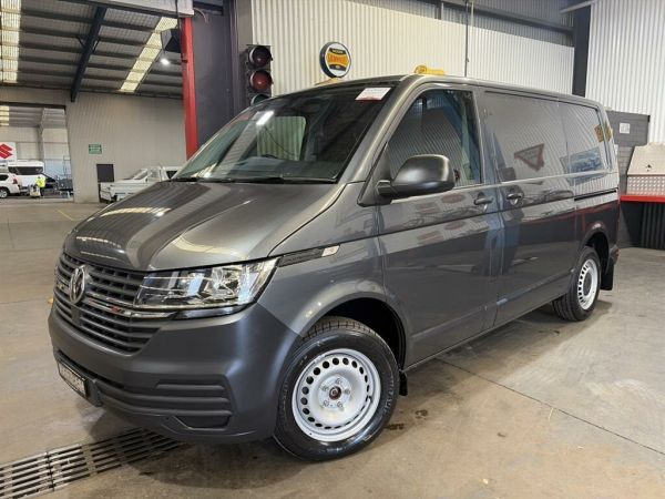 2021 Volkswagen Transporter T6 TDI340 SWB image