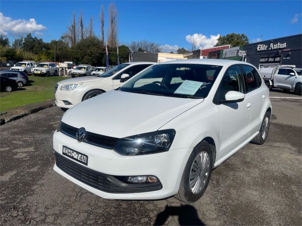 2016 VOLKSWAGEN POLO 5D HATCHBACK 6R MY16 66 TSI TRENDLINE image