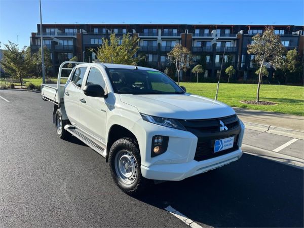 2022 Mitsubishi Triton MR GLX image