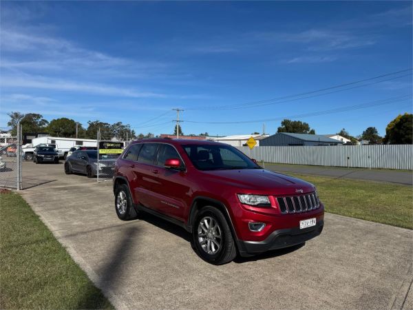 2013 JEEP GRAND CHEROKEE 4D WAGON WK MY14 LAREDO (4x4) image