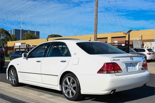 2007 Toyota Crown Sedan GRS184 Athlete image