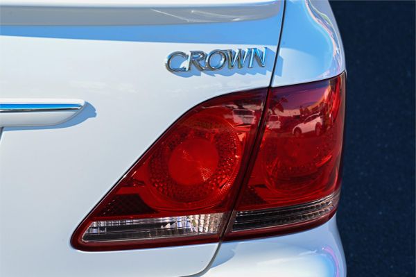 2007 Toyota Crown Sedan GRS184 Athlete image