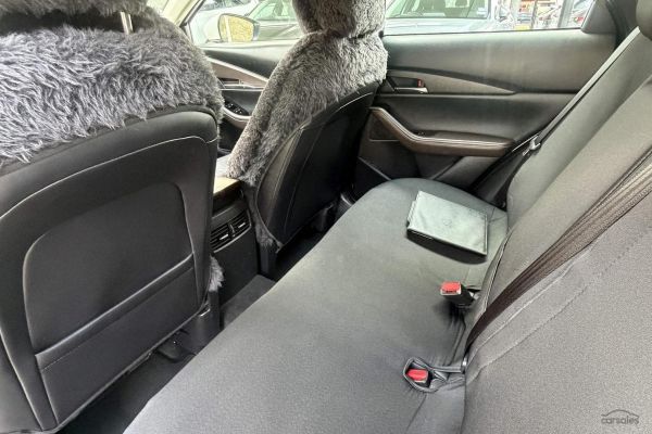 2024 Mazda CX-30 G25 Touring image