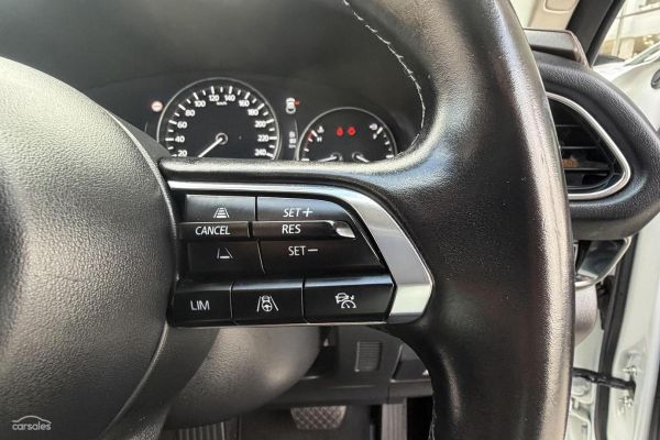 2024 Mazda CX-30 G25 Touring image