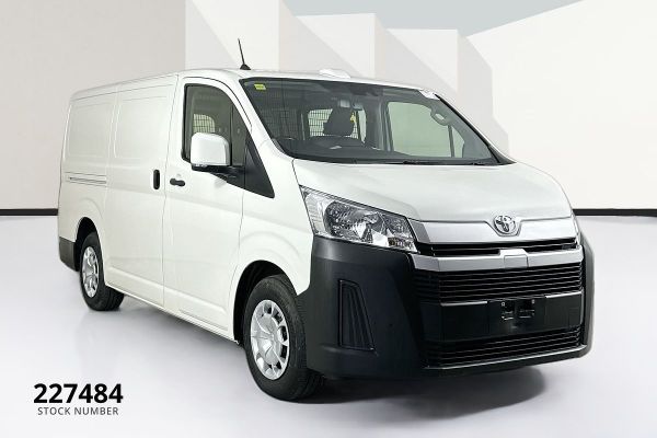 2022 Toyota Hiace GDH300R  image
