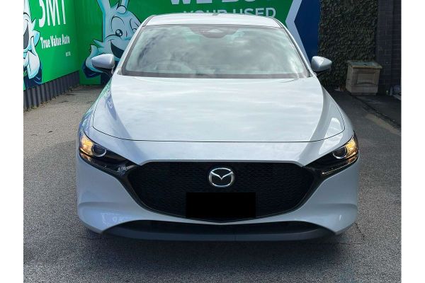 2024 Mazda 3 BP G20 Pure image