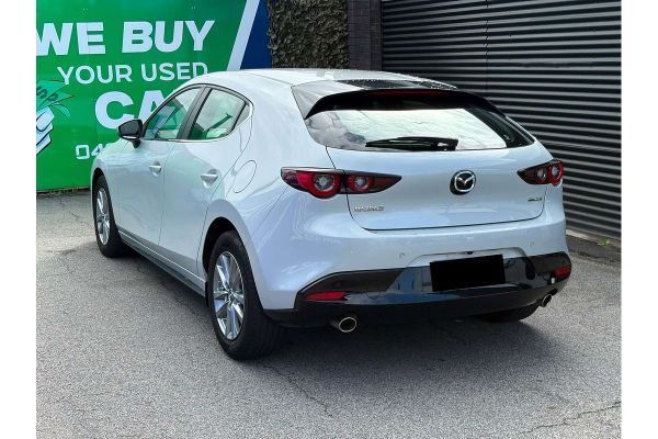2024 Mazda 3 BP G20 Pure image